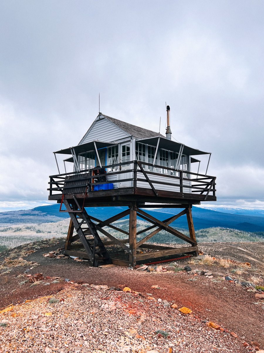 cerena's tweet photo. Hello again! #sandmountain #firelookout — will be in service here the next few days, and per usual, tweeting about it :) https://t.co/nqgW2tbtcc