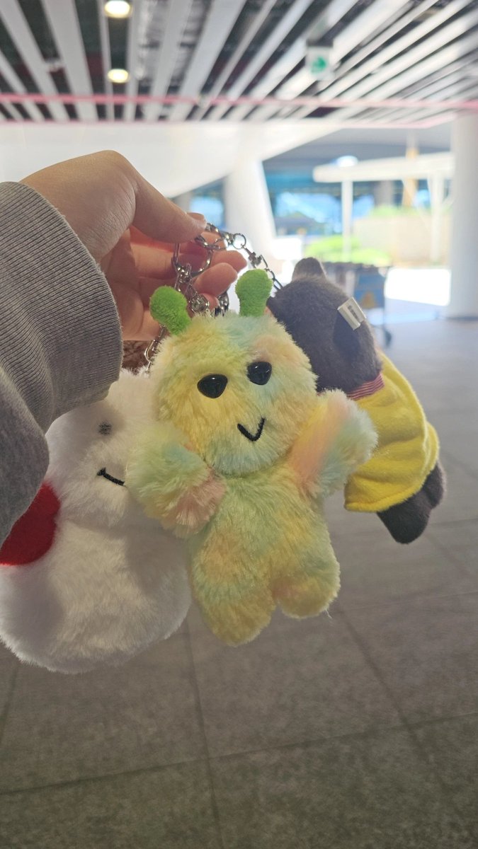 한국 다시 오게슴니다.. 기다려주세요..