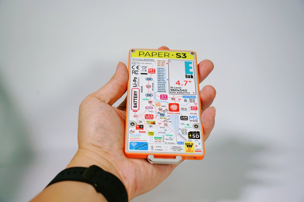 ZC_Explorer's tweet photo. M5stack paperS3 protective case https://t.co/8AzkGFdAHN
