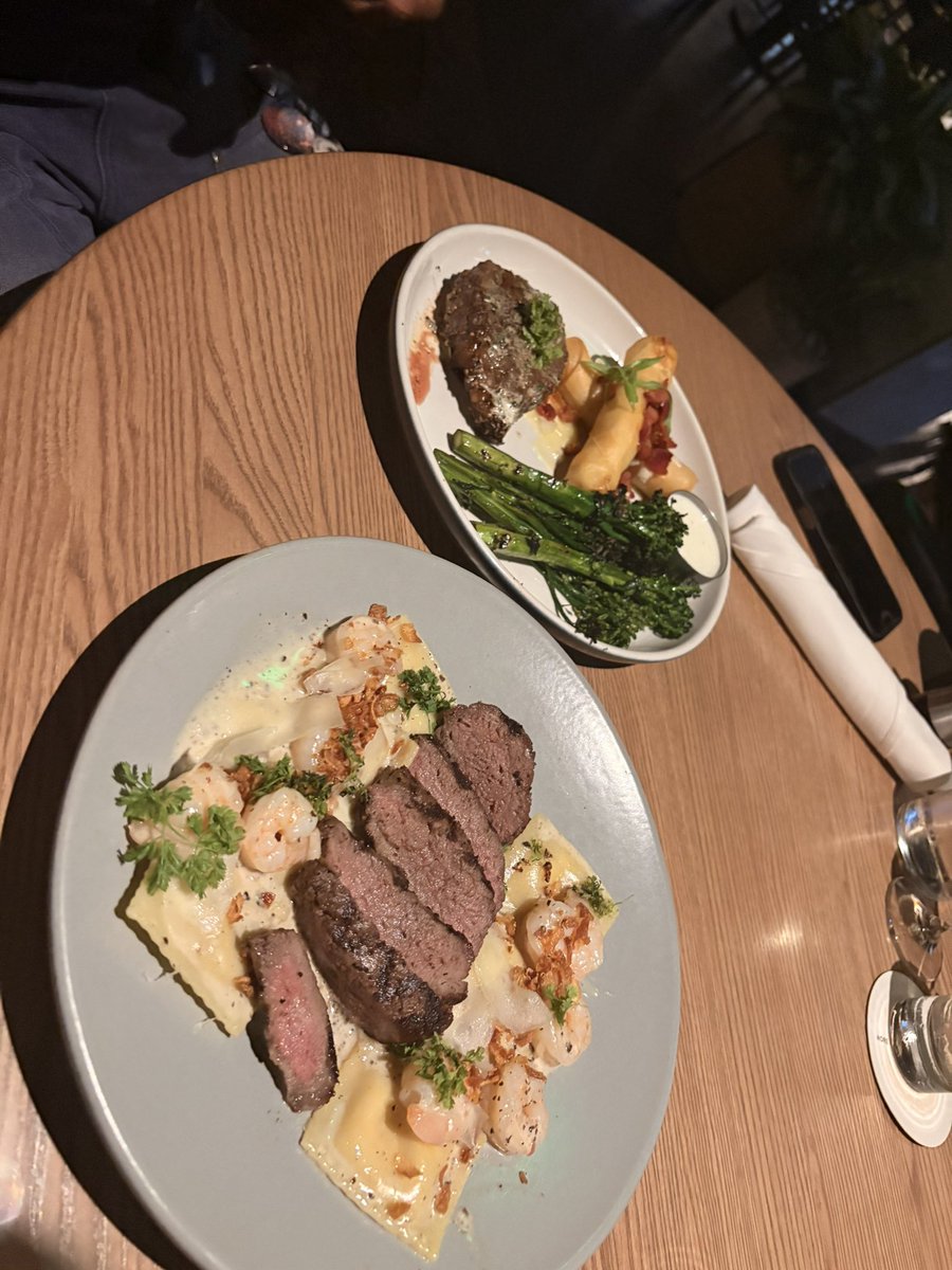 mayathedolly's tweet photo. Date nights >>> 🥹 https://t.co/rL2aroXhOk