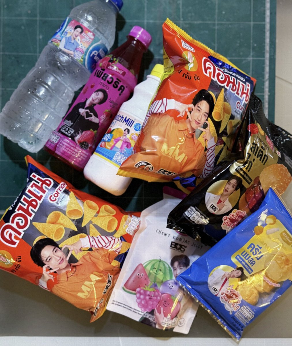 เดินผ่านแล้วโดนน้องคนนี้ยิงแอด 🫶🏼😋

#711THxBUS
#PurikuxBUS
#DutchMillXBUS
#UsefulfoodXBUS 
#NestlePureLifexBUS
#NEXnattakit #NEXTakeThemAll