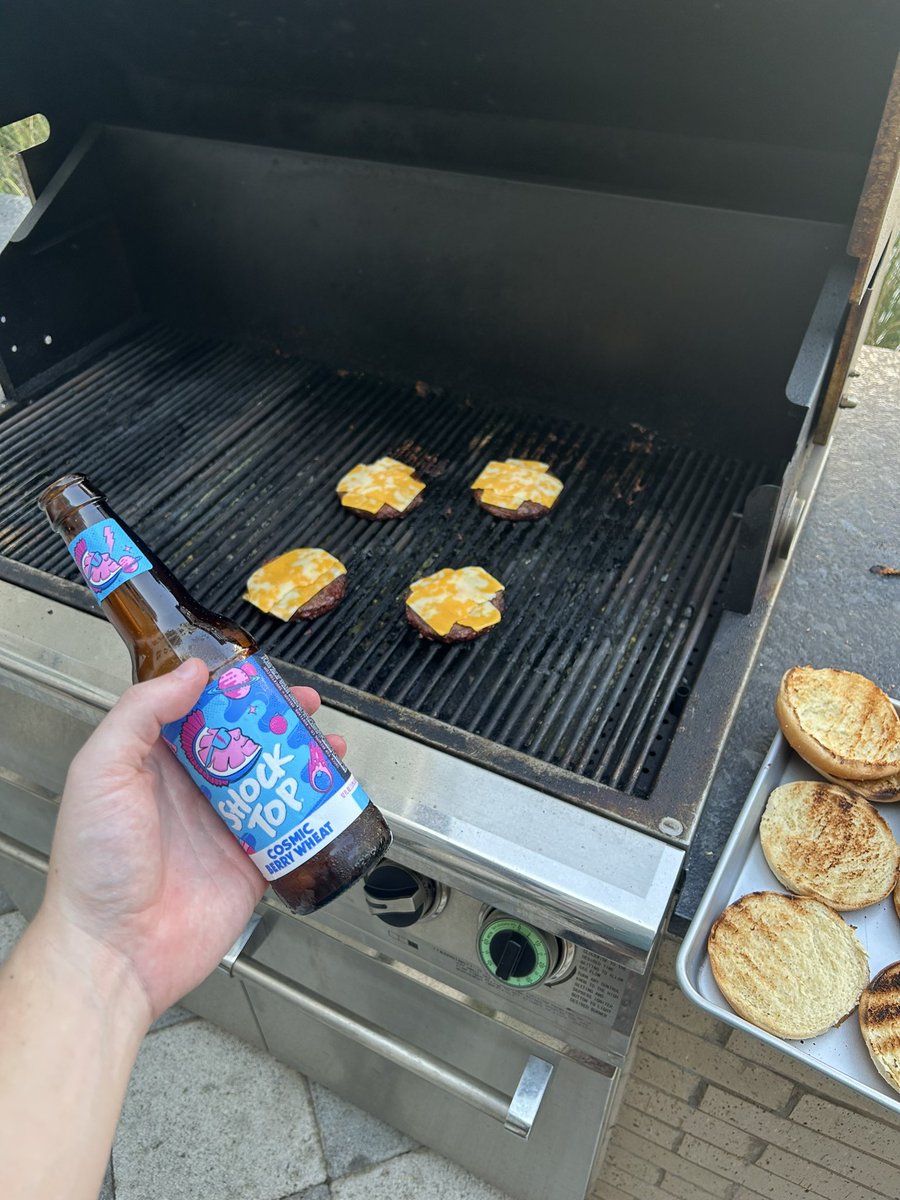 Rostermania always calls for some patties on the grill