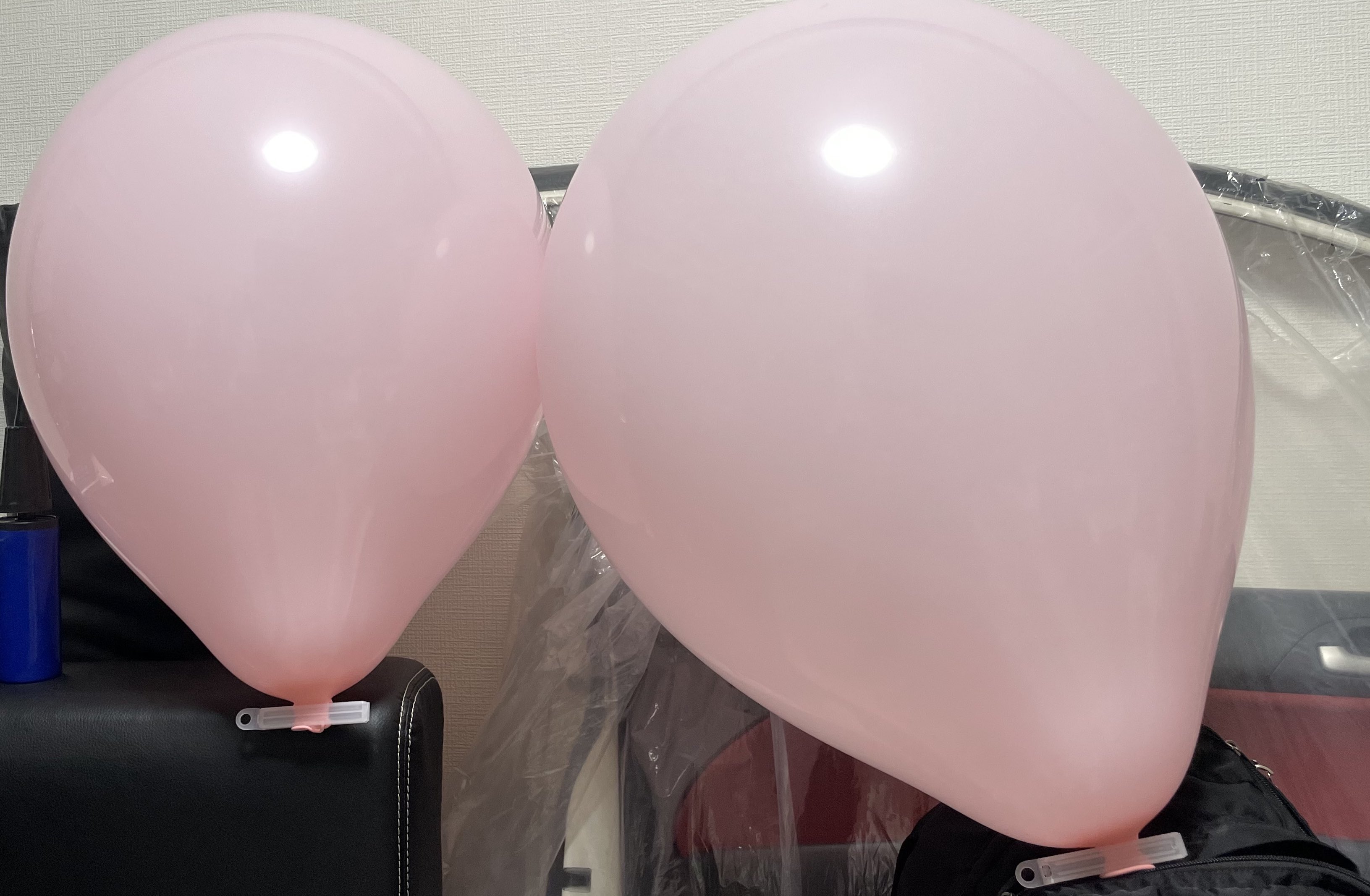 中になんか入ってる風船 中になんか入ってる風船 風船の中に入れるシリーズ - YouTube