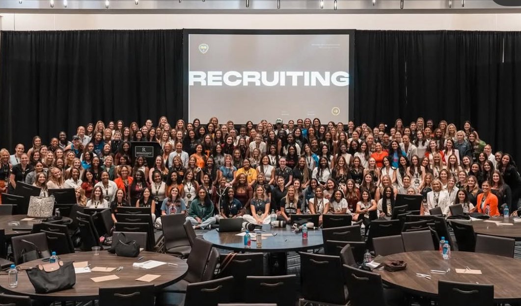 Very thankful for the opportunity to learn and connect with so many talented people! Blessed to be a woman in the industry!🏈🏈<a href="/FBRecSymposium/">Personnel and Recruiting Symposium</a>