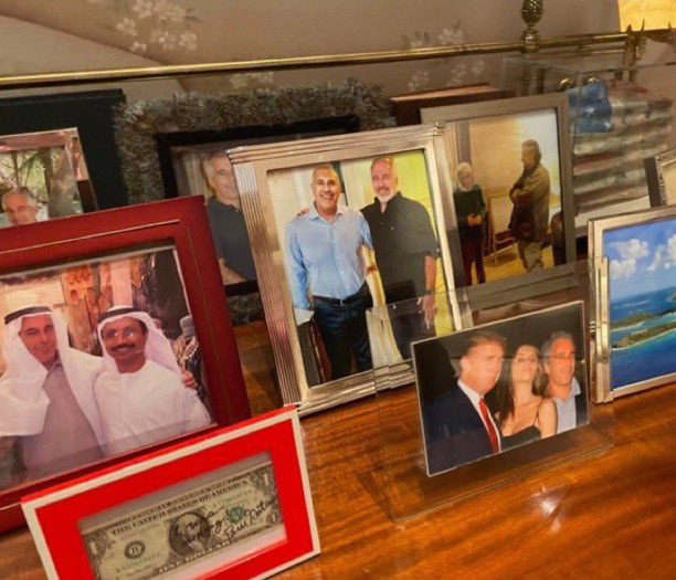 Peace4allpak's tweet photo. Internet is breaking over New Times release of photos of the Jeffrey Epstein with Saudi Prince Mohammed bin Salman Al Saud or MBS. 

These photos confirm what we have been saying all along that MBS is playing a major role in keeping Imran Khan in jail with the help of the Asim Munir. 

For the records, lieutenant colonel Asim Munir served in Riyadh, Saudi Arabia as part of the close defence cooperation between Riyadh and Islamabad.

So Asim Munir is no stranger to the MBS and fully under the corrupt Saudi ruler’s control.