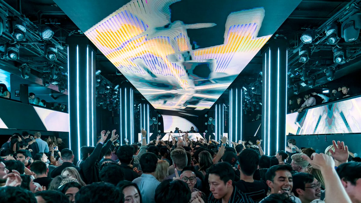 Maid Closet 💮 tweet media