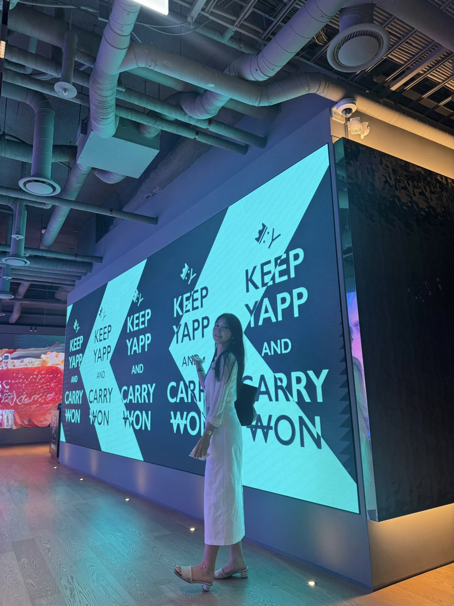 It was great meeting our fam irl. Panels and speeches were insightful, people were passionate, and <a href="/subinium/">SB</a> is 금손 as always 😎

야핑하시는 분들, 제가 너무 애정하는 빌딩하시는 분들, 해시드 식구들 모두 너무 반가웠습니다🤍 <a href="/Hope_web3_/">Hope | Web3.0 (✧ᴗ✧) 🦅🟠Ⓜ️Ⓜ️T</a> 이벤트 준비하시느라 고생 많으셨어요😭 모두들