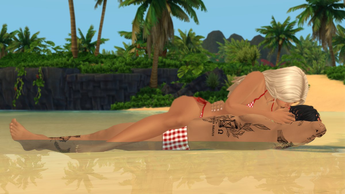 simwithk's tweet image. Felicity and Soren for Maya De Isle Vacations. 
#Sims4 #ShowUsYourSims