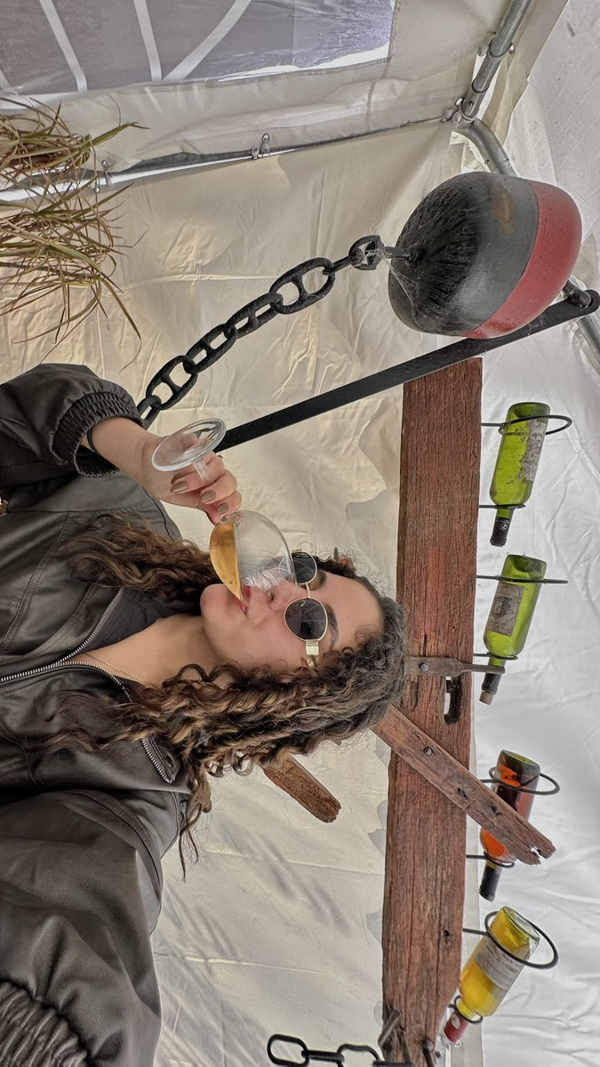 denme chela y vino siempre <3