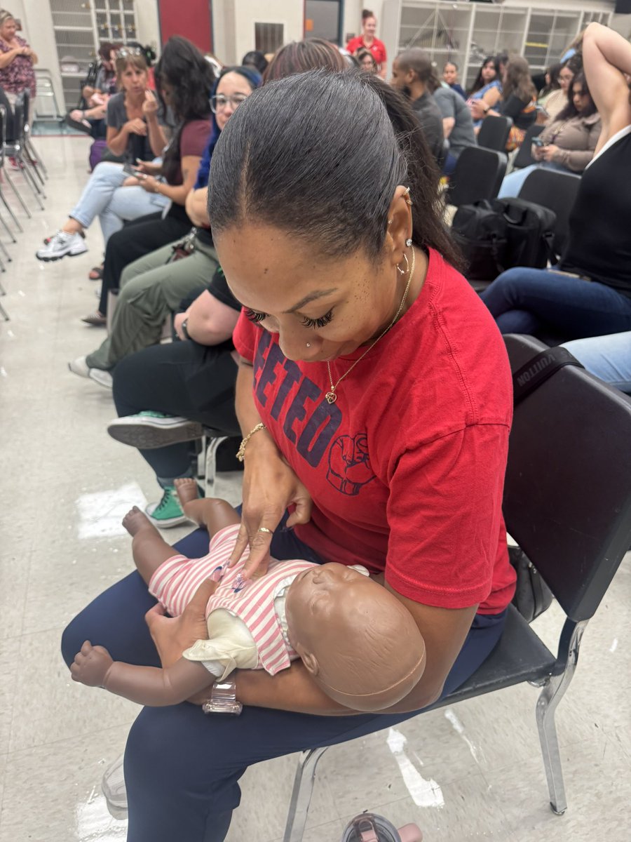 Veterans Memorial HS Track&Field tweet media