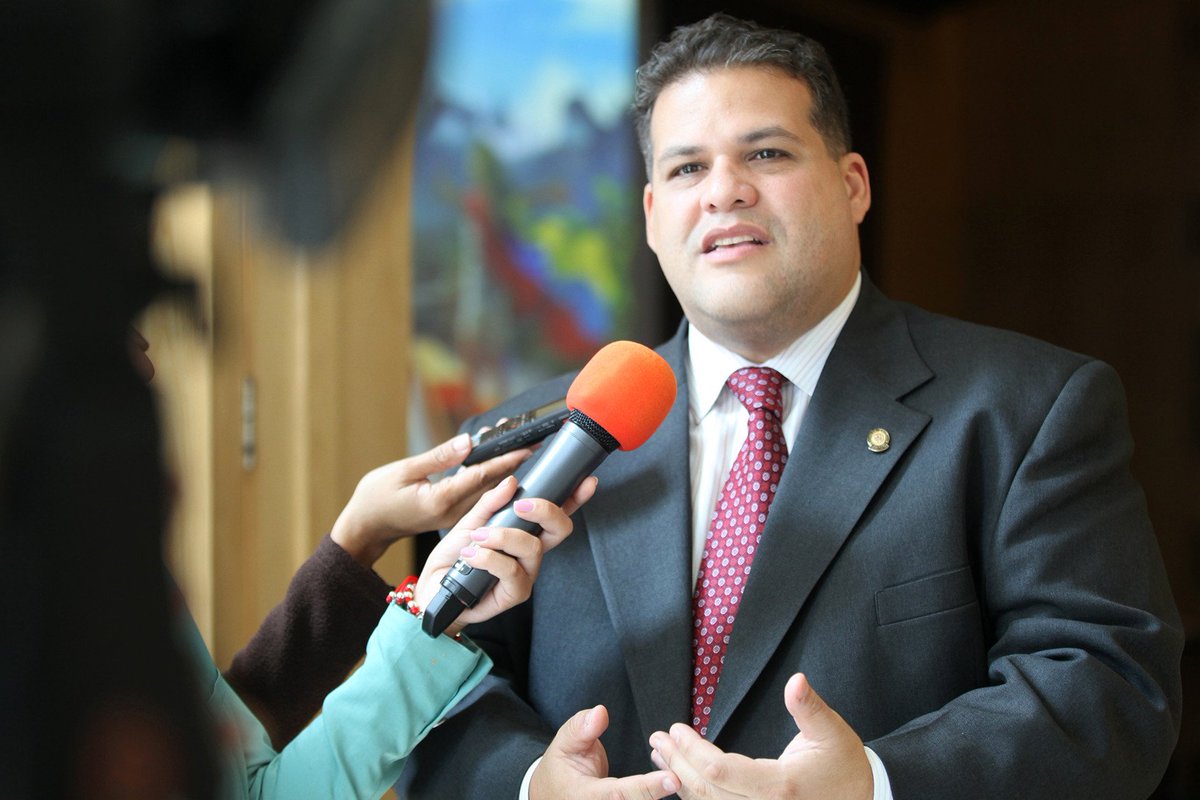 ROMEL  GUZAMANA tweet media