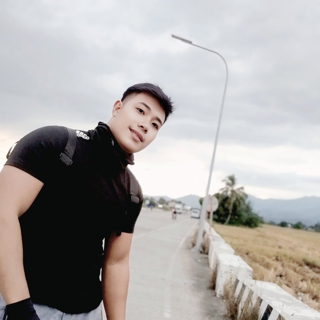 guerrero_j32031's tweet photo. Kakaluwas lang po mga sir https://t.co/Hgo7XU01NX