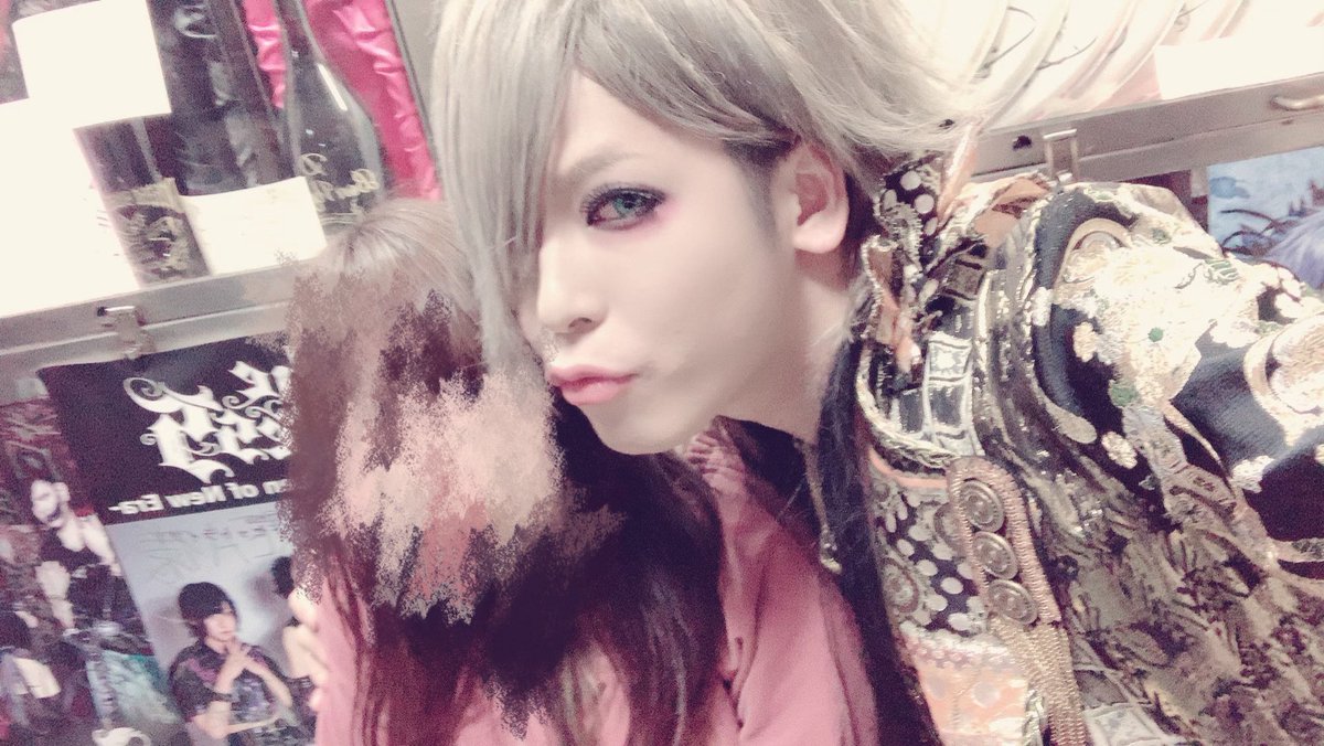 み tweet media