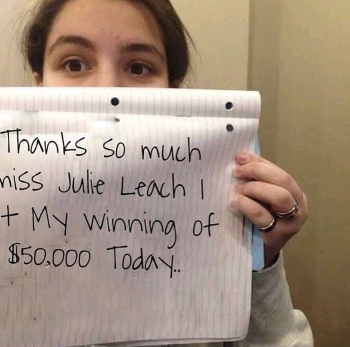 leach_juli24934's tweet image. Congratulations on your winning 🎉🎊