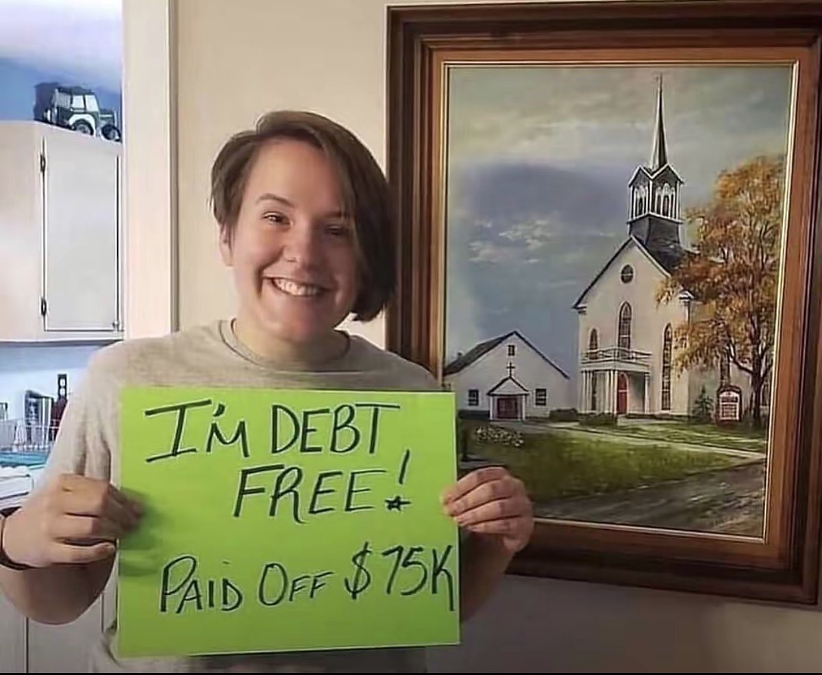 leach_juli24934's tweet image. Congratulations on your winning 🎉🎊