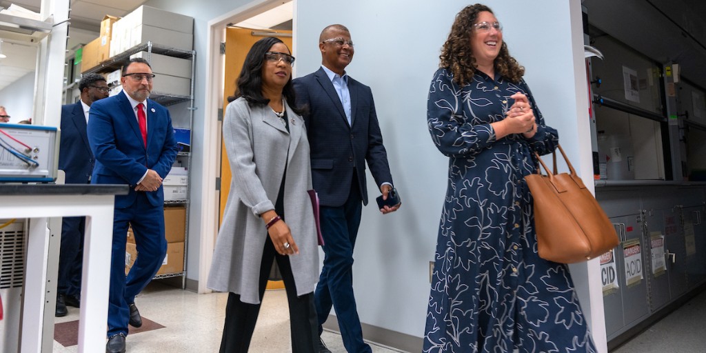 We hosted NC Secretary of Commerce Lee Lilley at our BRITE institute this afternoon. BRITE meets the changing workforce needs of the N.C. life science industries and clinical research sectors, supporting job creation and economic growth. #EagleinChief13 #SoaringToNewHeights