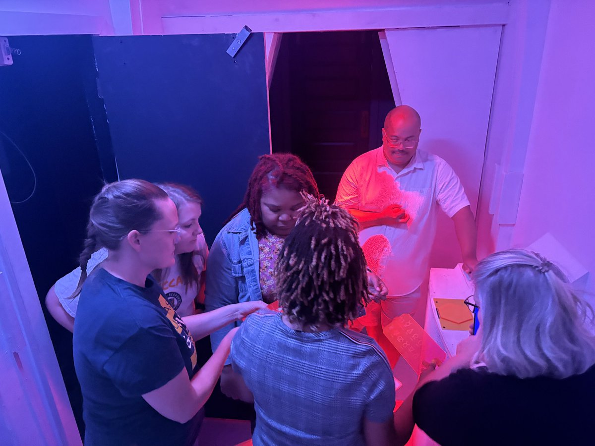 RobertLStevens's tweet photo. Riddle me this! Riddle me that! Two-thirds of the leadership were successful in their escape room attempts. Great team work and communication all around. This was a fun team building activity.
#QMSTogetherAsOne https://t.co/5xi2kowpUO