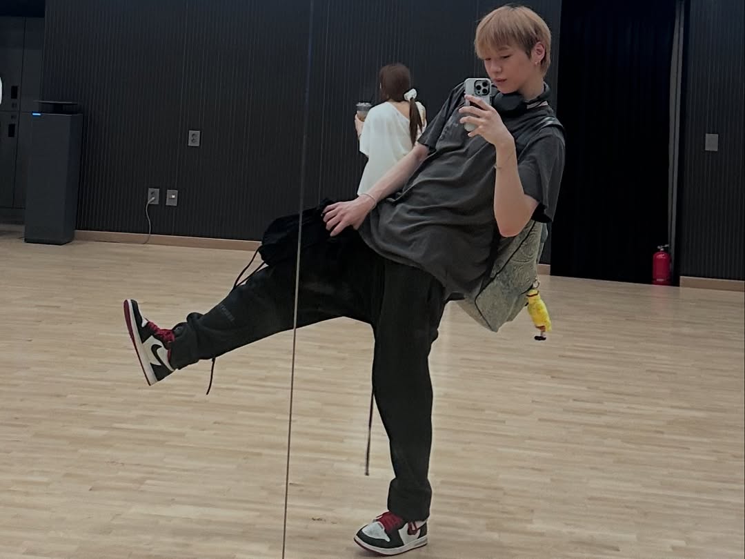 tomozo5163's tweet photo. 初めてサイン会から…もう11日🥹
でも…あと2日👍
#KANGDANIEL #강다니엘 
#new_episode https://t.co/C3flFfVmFX