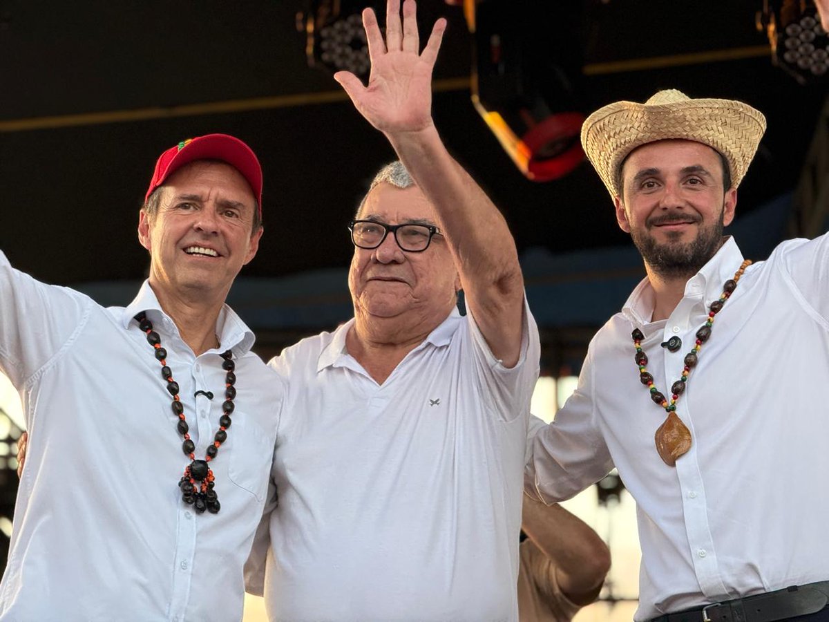 🔵#GrupoFides | #ANF #Política El candidato a la presidencia por la alianza Libre <a href="/tutoquiroga/">Tuto Quiroga</a> llegó hasta Cobija para participar en una concentración, donde destacó la anulación del juicio contra Leopoldo Fernández y su fortaleza de enfrentar un proceso injusto.

Foto: Libre