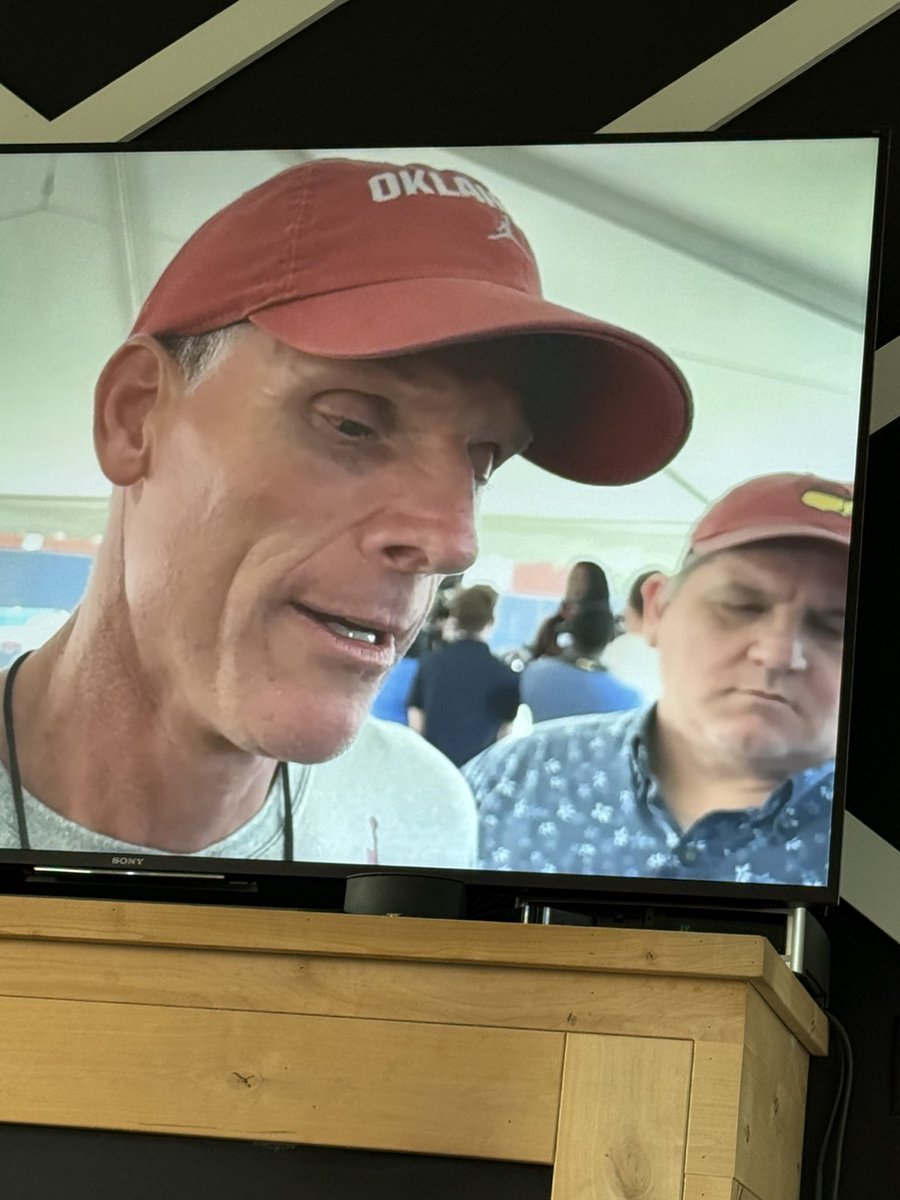 jonathanparish's tweet photo. @CareyAMurdock  I watched the entire press conference to see what question you would ask. #crickets https://t.co/taV6e6u9gz