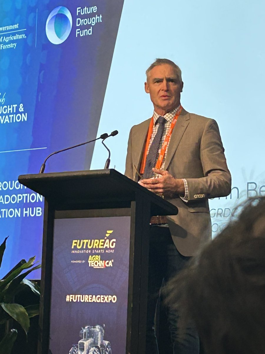 John Bennett tweet media