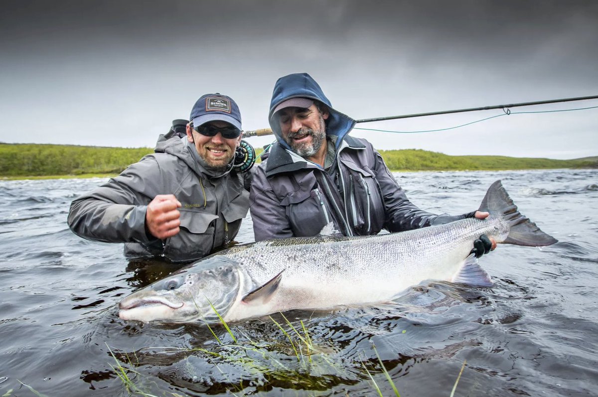 flyfchannel's tweet photo. As far as Atlantic salmon go ...

Matt Harris with a giant.

#flyfishing #flyfish #flyfishermanschannel https://t.co/JuUMH5yjdn