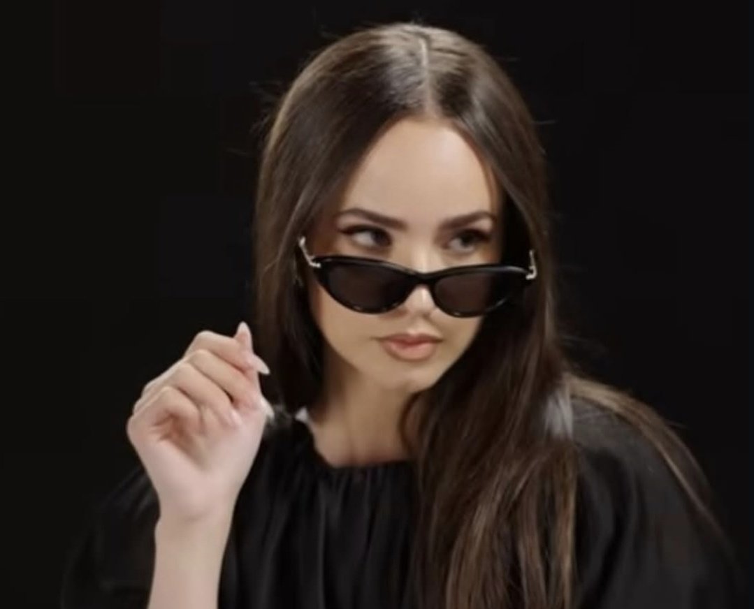 forsofandcam's tweet photo. Sofia teach me how to be cool as you
@SofiaCarson https://t.co/QnPGDjAnHO