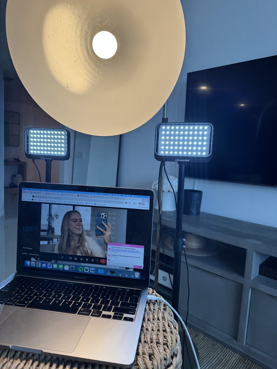 EmilyDempsey's tweet image. Chatting all things Brickell Babes + Bitcoin today with Emily Jean for Founders in Jeans podcast. 

From Australia to Miami — we’ve gone international and we’re pulling back the curtain &amp;amp; getting into all the fun details. 

Episode coming soon 🎤 #bitcoinpodcast #brickellbabes