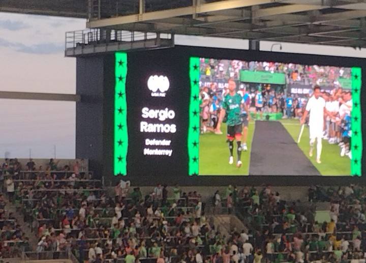 Jeffrey Carroll tweet media