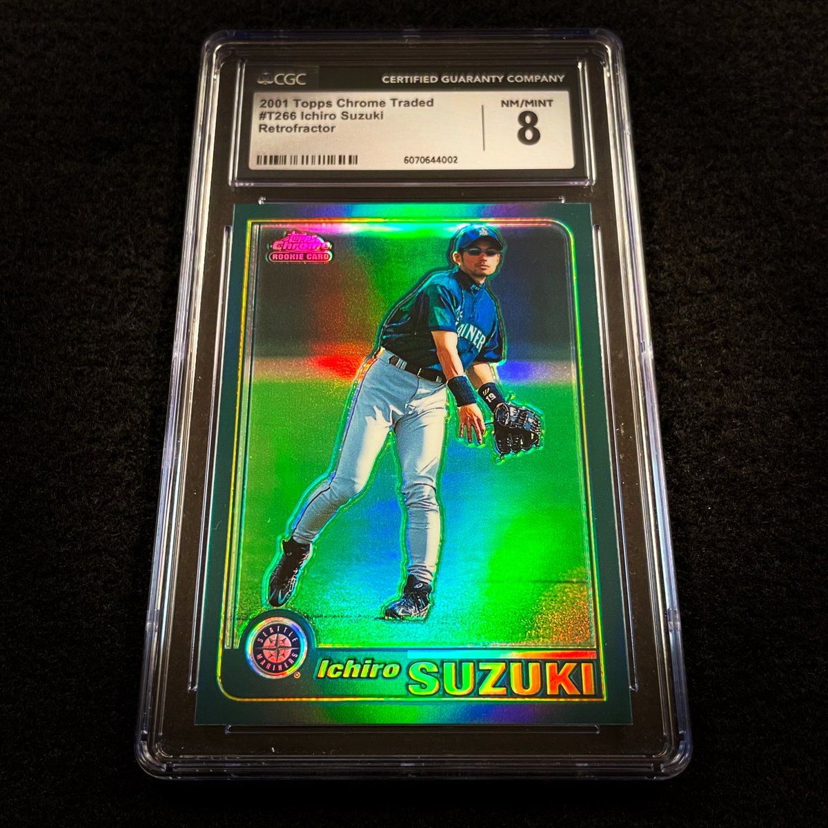 joshjreynolds's tweet image. Here&apos;s another #Ichiro rookie graded at The National by @cgccards! It&apos;s a 2001 @Topps Chrome Retrofractor. Glad to finally have it slabbed! 🔥
#CGCcards #Topps