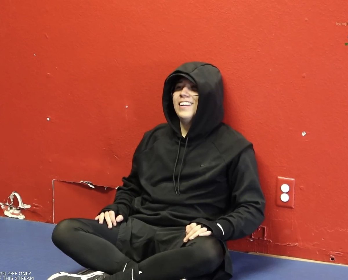 A qué hora sacan los edits del stream 🗣‼️