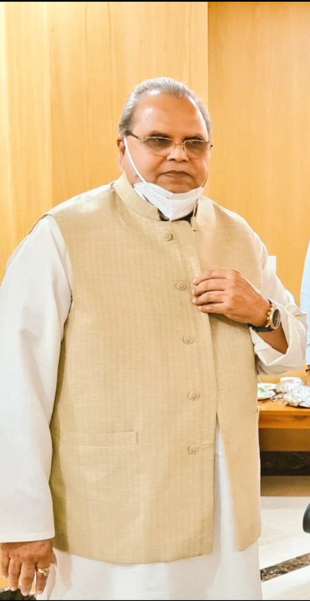 किसानों की एक बेख़ौफ़ आवाज़, जो ख़ामोश हो गई,
जरखेज हैं ज़मीं मेरे गॉंव की ,जाने कितने बीज बो गई ॥ 
<a href="/JAT_SAMAAJ/">जाट समाज</a>  <a href="/du_jat/">DU JAT STUDENTS UNION</a> <a href="/JATbera1/">Bhera ram</a>  <a href="/Sunil_Jajra/">Sunil JAJRA</a>