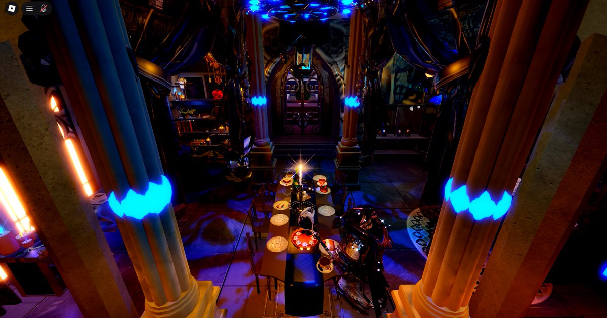 F0S_T3R's tweet photo. Showcasing one of my half finished dorms! - 1/2 Dorm made for oc - Riverman, has both back balcony, outside, and second floor outside customized #royalehigh  #rhdorm https://t.co/QKi299oyRu