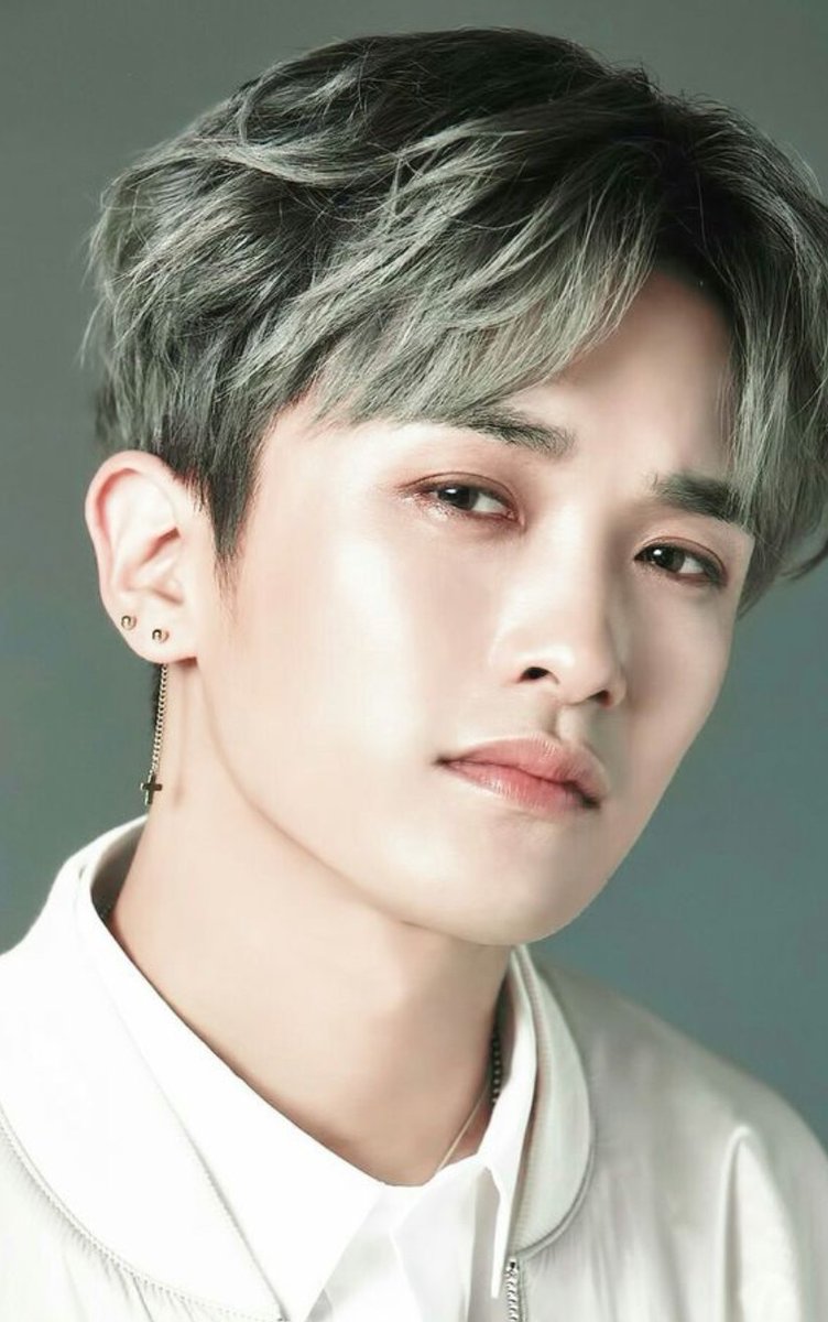 Sglim18's tweet photo. Happy Birthday Kim Jaeduck!
We miss you!
#HAPPYJAEDUCKDAY
#김재덕 #KIMJAEDUCK
#젝스키스 #SECHSKIES https://t.co/C0JYD7Ua5I