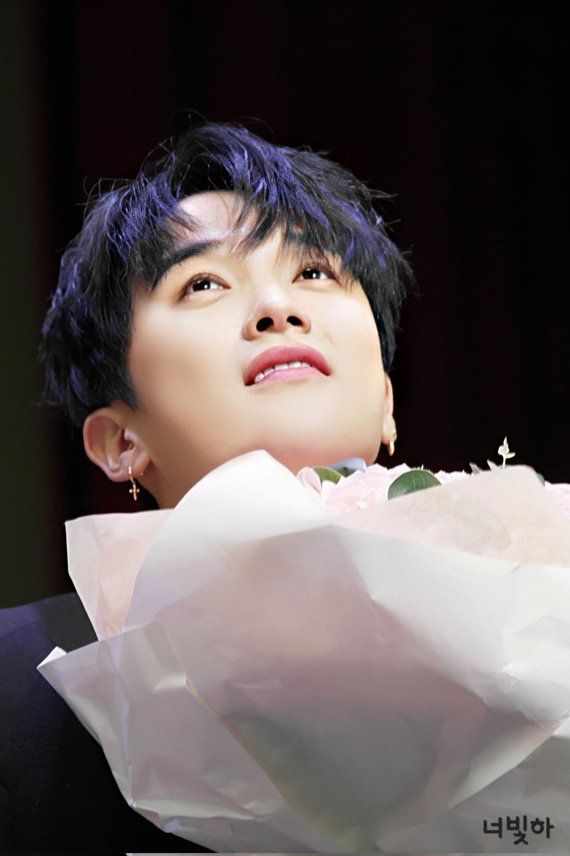 온세상 행복이 너의것이길
너의 모든날이 윤이나길
오늘도 바래봅니다
생일축하해
#sechskies #jwalk #김재덕
#happy_d2_day