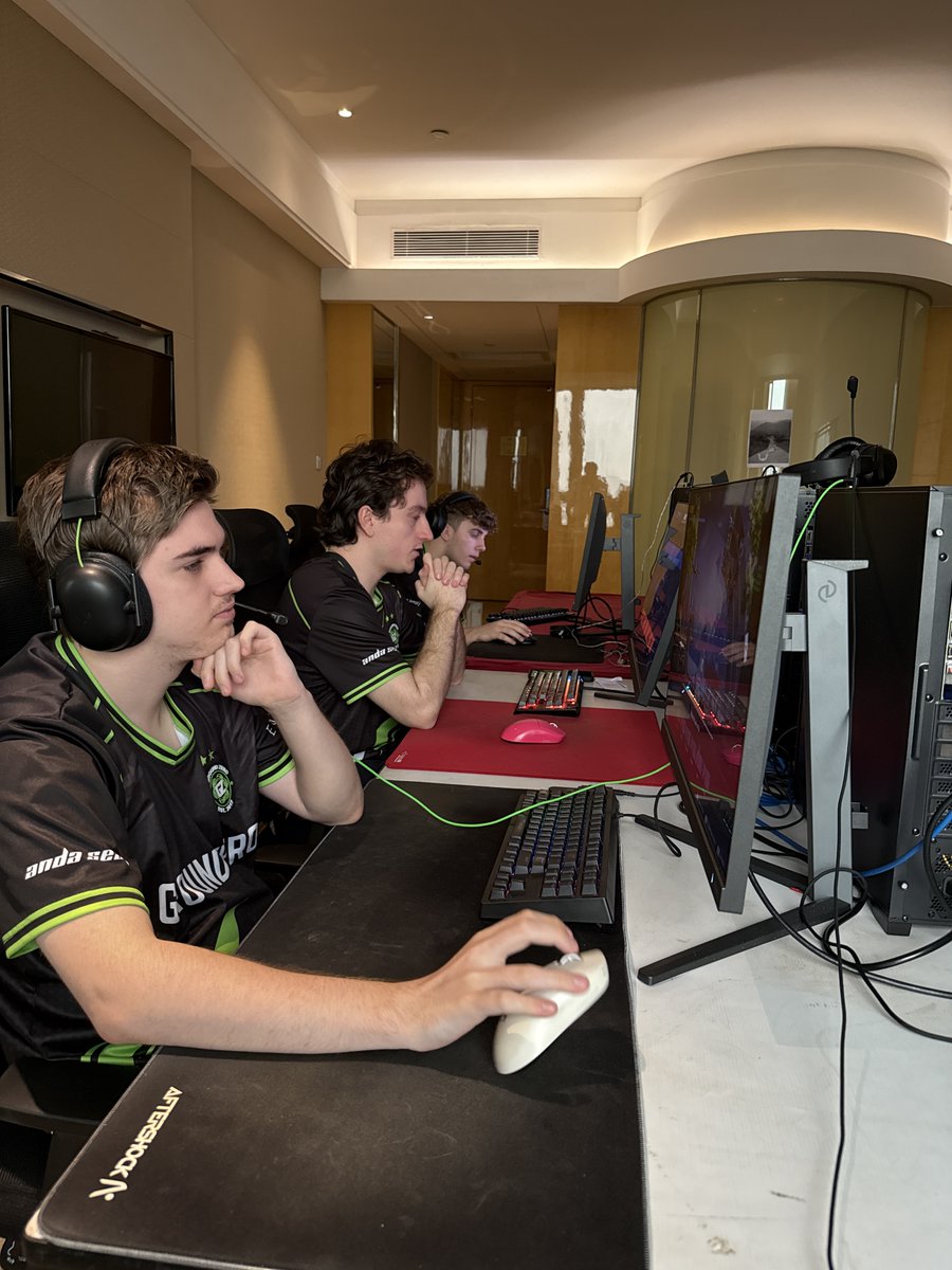 Ground Zero tweet media