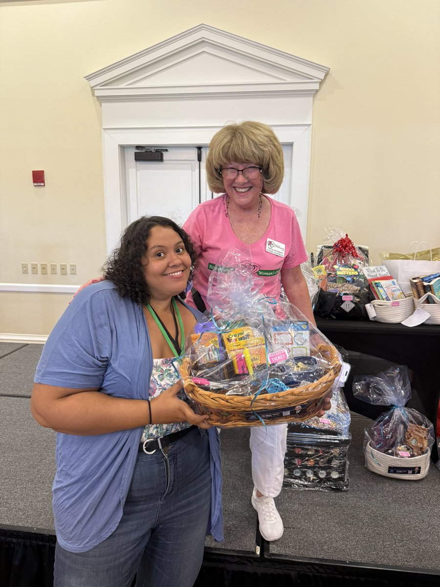 Sumner High School tweet media