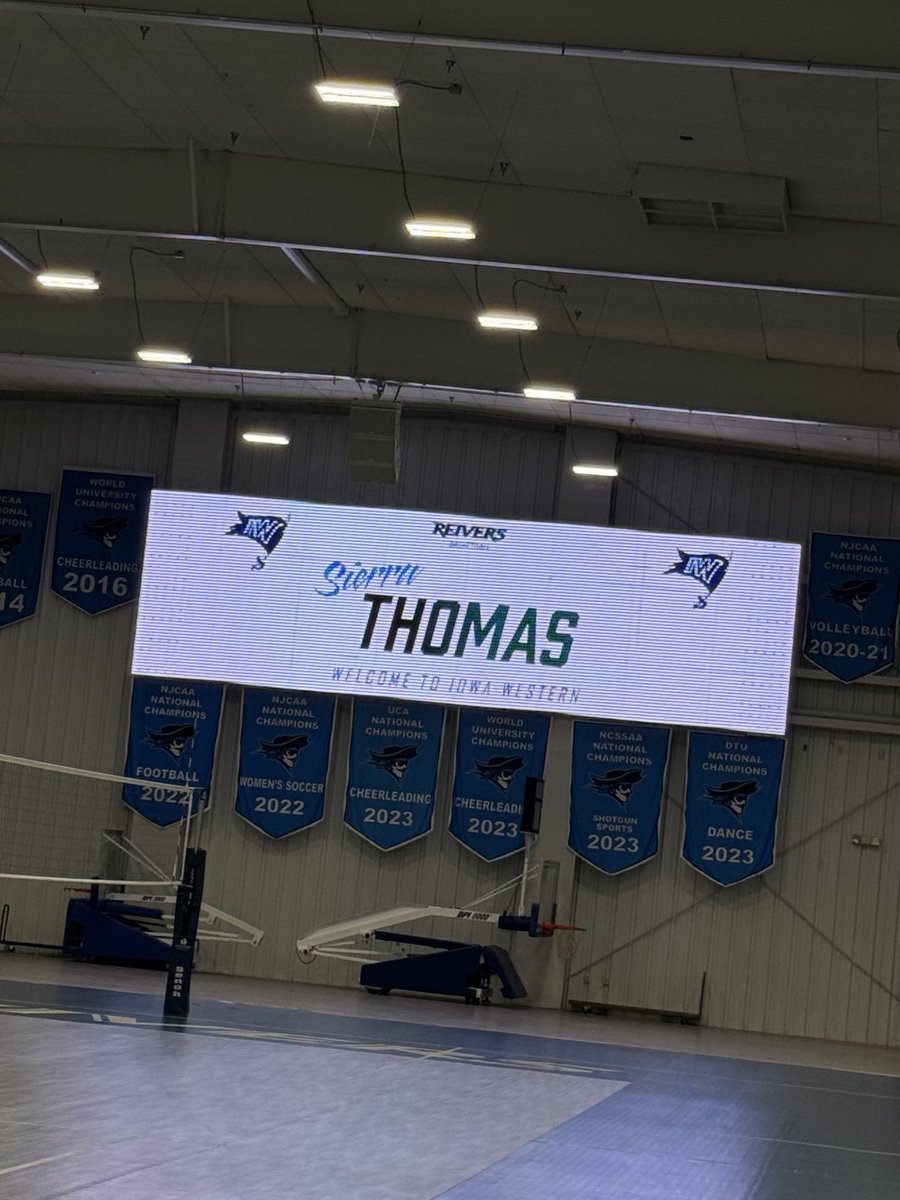 sierra thomas tweet media