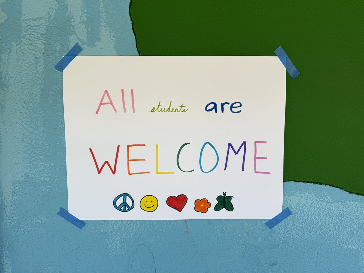 Laurenn_Ashton's tweet photo. The hallways of @wrenave were decorated with #student posters to welcome everyone back! An excellent message to welcome ALL our #students back on the #firstdayofschool! 🥰 

@MtDiabloUSD #firstdayofclasses #welcomeback #allarewelcome #BetterTogether #bettereveryday #happyfirstday https://t.co/5GwRepJQbk