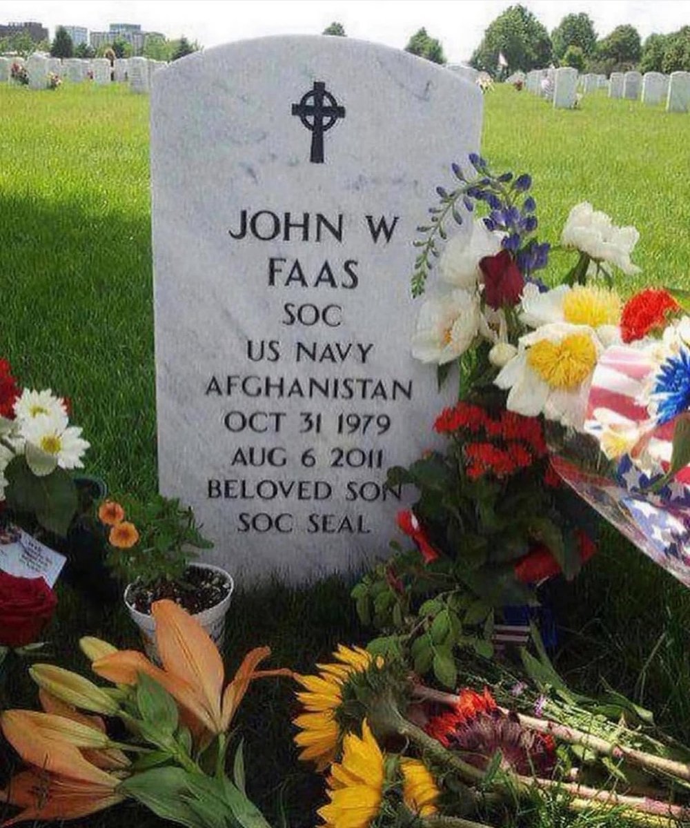 op_hawkeye's tweet photo. 8.6.2011 ~ Chief Petty Officer John Faas 🇺🇸

#OpHawkeyeRemembers #JohnFaas #MinnehahaAcademy #SEALTeamEIGHT #DEVGRU #BronzeStars (4) #PurpleHeart #Extortion17 #LLTB
#supportourSOFcommunity #Operation_Hawkeye

🔗 https://t.co/aH85DLooHW
📜 https://t.co/2fGMJZQA3z
📜 https://t.co/7g6sk3p5cm
📜 https://t.co/EInrdHi3PU