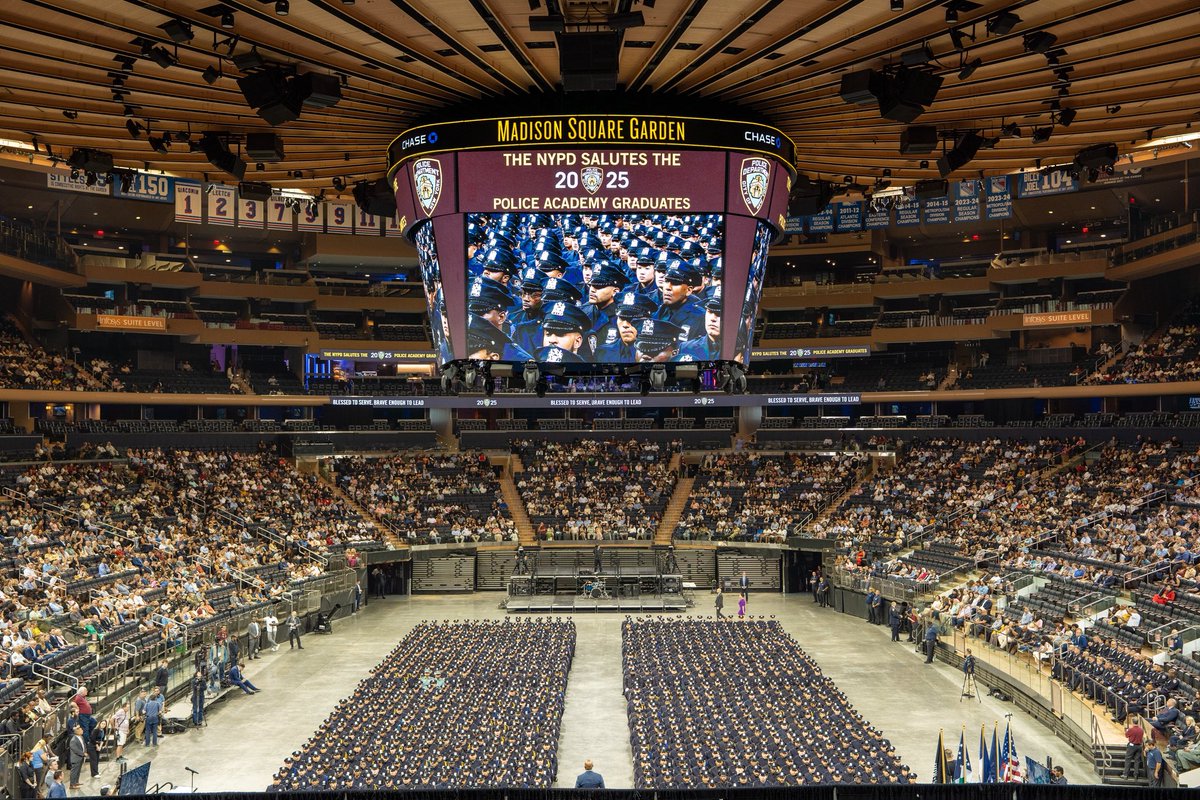 NYPD NEWS tweet media