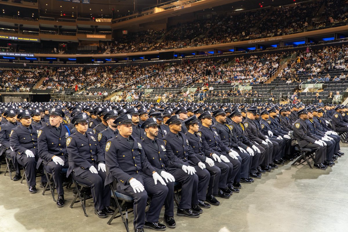 NYPD NEWS tweet media