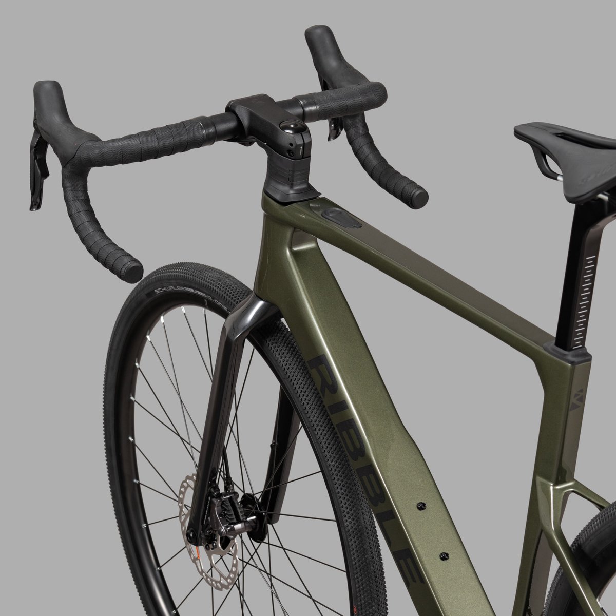 RibbleCycles's tweet photo. CGR taken to a new level!
From city streets to gravel trails, the CGR E Carbon-X is your ultra-light, all-terrain companion. Powered by Mahle X20, it's capable of anything you are
Explore the bike ▶️ https://t.co/PGXT7uNzNp
#RideCarbonX #MorePowerEveryDay #ribblecgr https://t.co/ZPRBuUOcXC