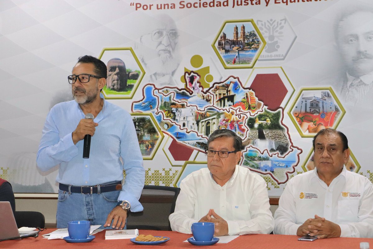 SEMARENgro's tweet photo. La gobernadora Evelyn Salgado Pineda impulsa la campaña de Eliminación de Plásticos de un Solo Uso, reafirmando el compromiso ambiental del Gobierno de Guerrero.

1/4 https://t.co/nO0soj8fQD