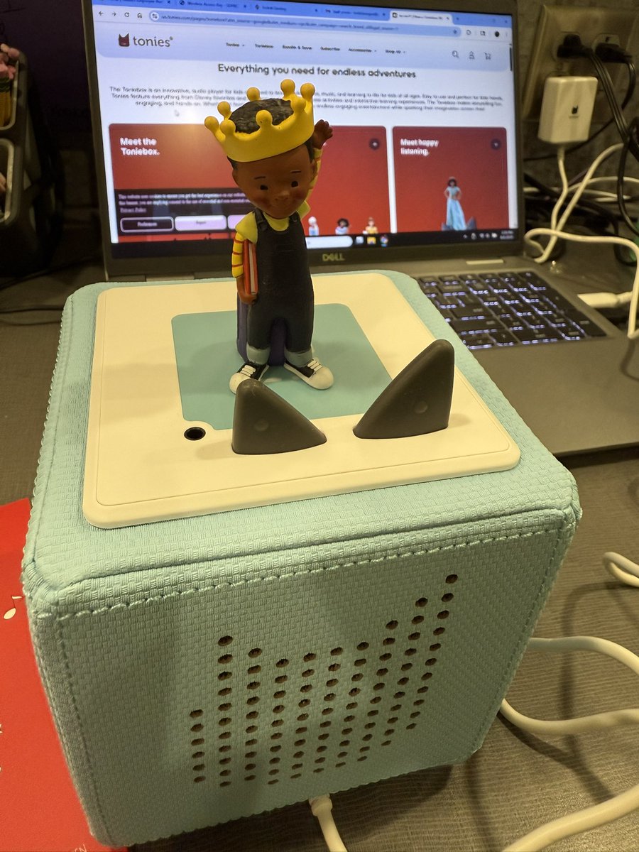 ToddLaVogue's tweet image. TCS MEDIA: Thank you to @tonies_UK and 
@ssunshne for the storytime cubes.