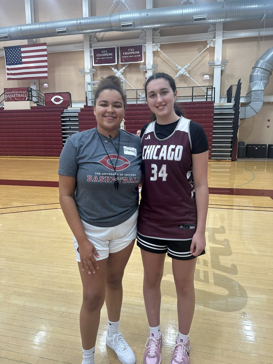 Julia O’Malley (@juliaomalley26) on Twitter photo Thank you <a href="/UChicagoWBB/">UChicagoWBB</a> for a great elite camp this past weekend! I enjoyed meeting the coaches and players and learned so much from them!
<a href="/Assist_U_/">AssistU Recruiting</a> <a href="/PDSgirlsBBALL/">PDS Girls BBall</a> <a href="/TeammackBball/">TeamMackBasketball</a> Thank you <a href="/UChicagoWBB/">UChicagoWBB</a> for a great elite camp this past weekend! I enjoyed meeting the coaches and players and learned so much from them!
<a href="/Assist_U_/">AssistU Recruiting</a> <a href="/PDSgirlsBBALL/">PDS Girls BBall</a> <a href="/TeammackBball/">TeamMackBasketball</a>