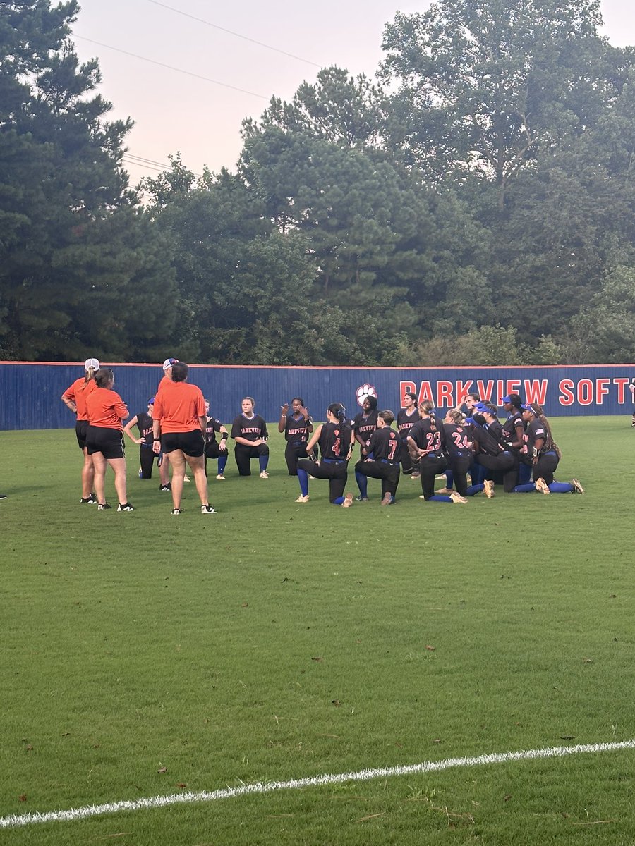 ParkviewAD's tweet photo. We open the season with a 10-2 win over Collins Hill! Great job ladies! #Elevate https://t.co/wp33Q5LxhR