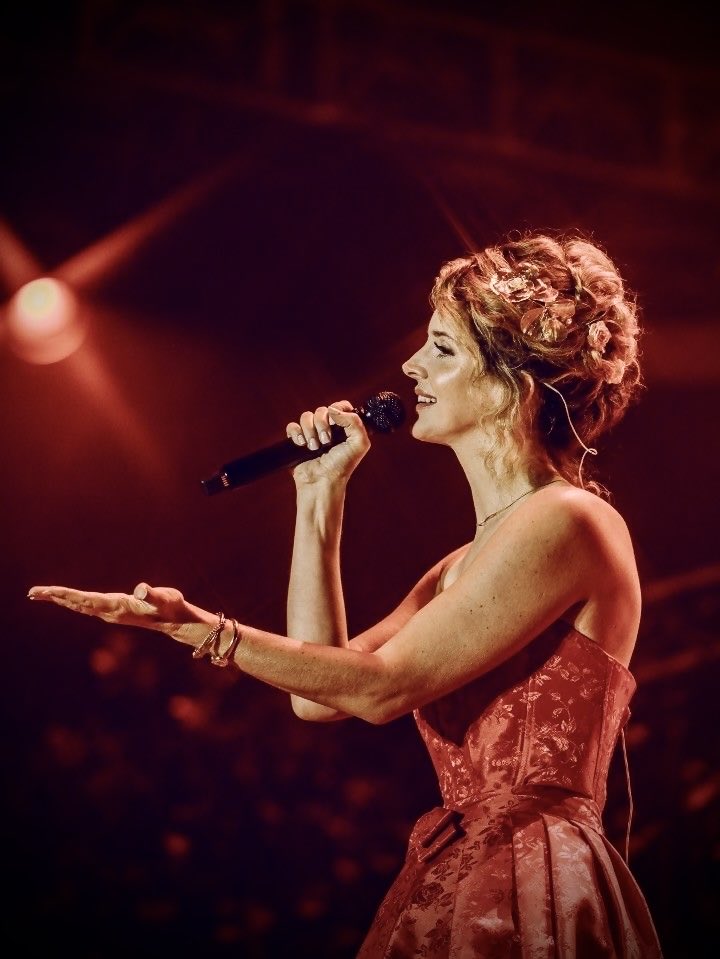 Cinnamon Girl (@bbodyelectric14) on Twitter photo 