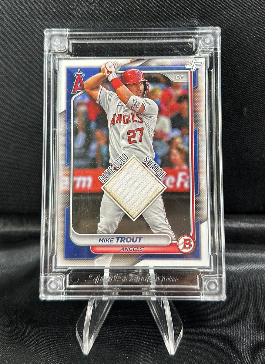 Price: $15

Mike Trout Jersey Fusion

RT’s and Tags highly appreciated 

#phinstax #Xnat25