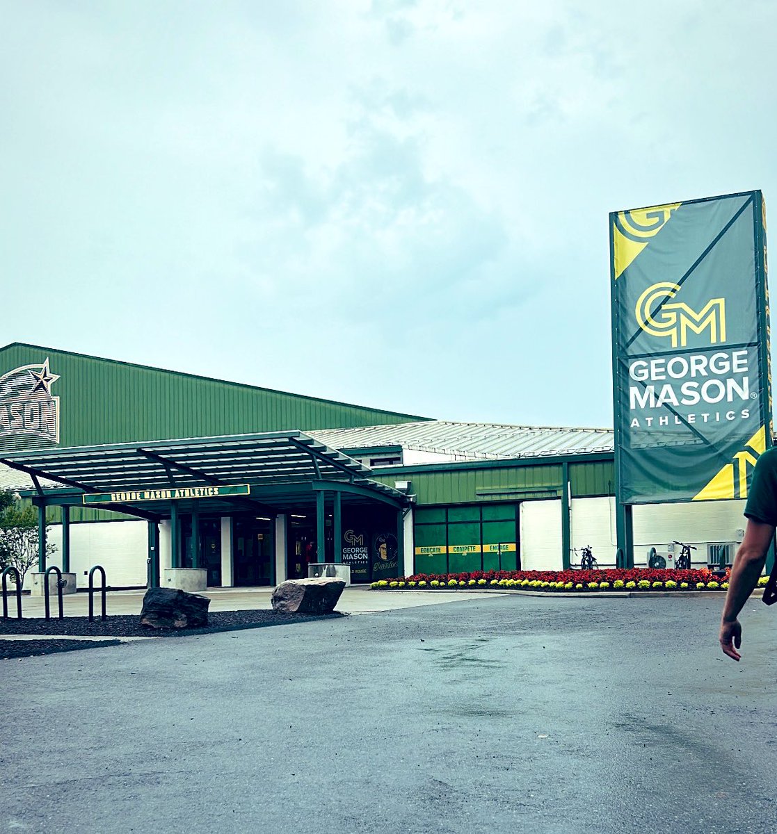 DiazNacho9's tweet photo. New home , same goals. Let’s go @masonmsoc 🔰⚽️🧠 https://t.co/ZVAVBarqGe